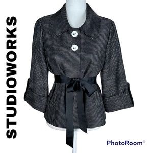 STUDIOWORKS PETER PAN STYLE LAPEL BLACK & CRÈME SHEEN TWEED JACKET SMALL
